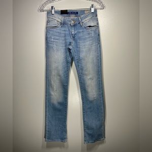 NWOT Mavi OLIVIA Distressed Jeans Straight Leg in Light Festival Stretch 24/30
